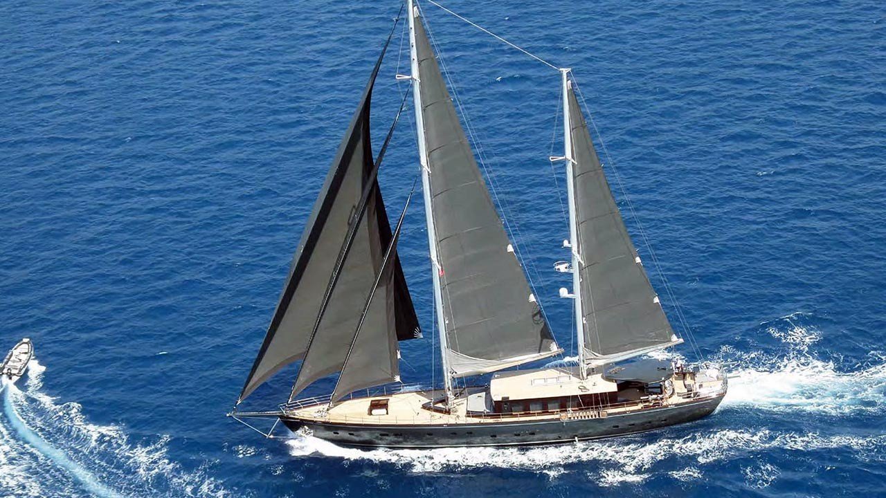 rox star yacht