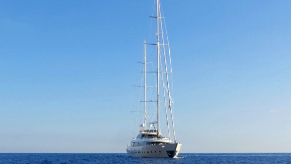 Sailing Yacht Aresteas