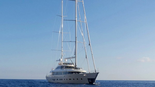 Sailing Yacht Aresteas