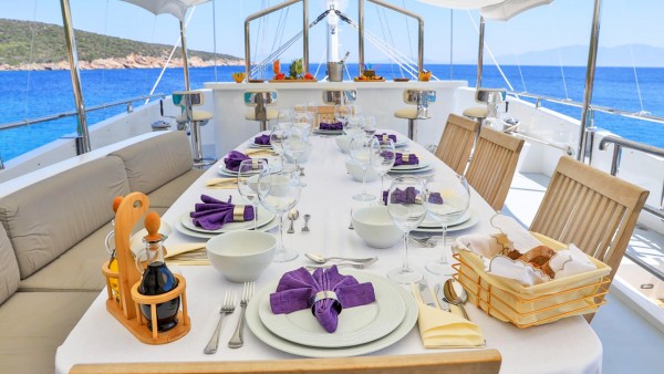 Sailing Yacht Canaria