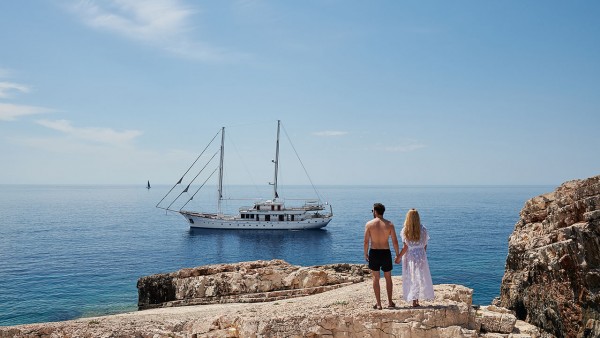 Sailing Yacht Corsario