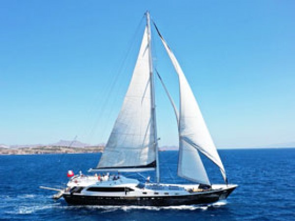 Gulmaria Sailing Yacht