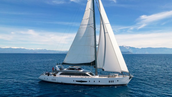 Sailing Yacht Long Island