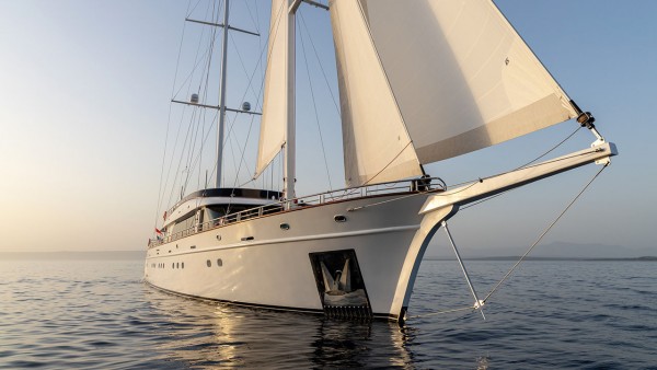 Sailing Yacht Love Story