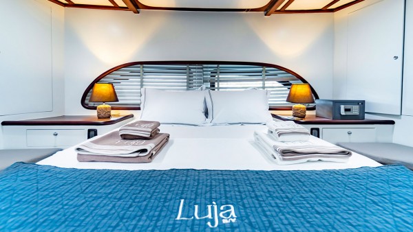 Sailing Yacht Luja