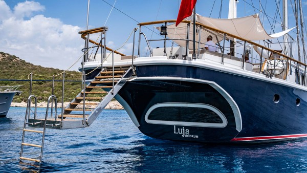 Sailing Yacht Luja