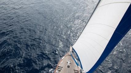 Sailing Yacht Luopan