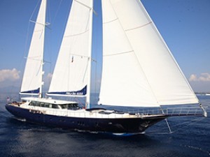 Perla Del Mare Sailing Yacht