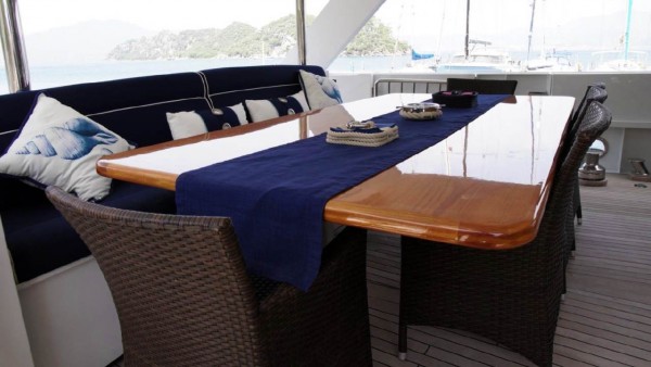 Motor Yacht Aga 6