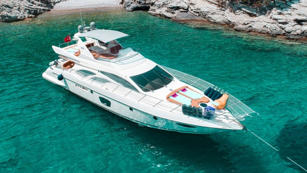 Motor Yacht Azimut 62 Fly VIP