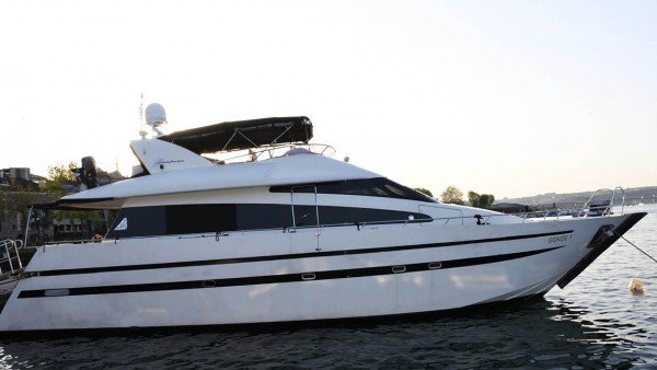 Motor Yacht Azimut 65 Gokce