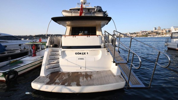 Motor Yacht Azimut 65 Gokce