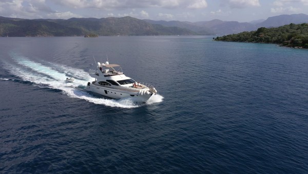 Motor Yacht Bormus 1