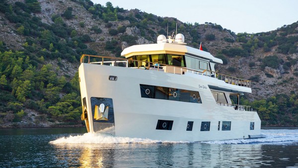 Motor Yacht Cinar Yildizi