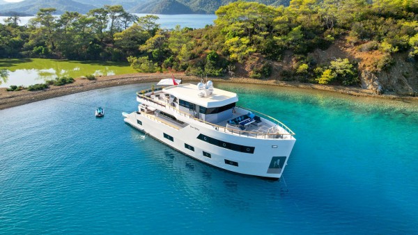 Motor Yacht Cinar Yildizi