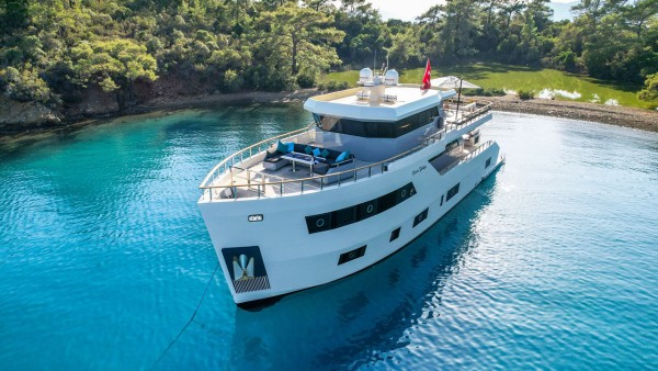 Motor Yacht Cinar Yildizi