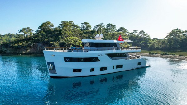 Motor Yacht Cinar Yildizi