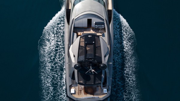Motor Yacht FX 38