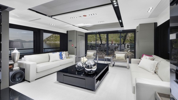 Motor Yacht FX 38