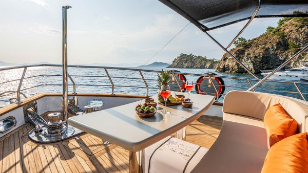 Motor Yacht Jr. Simay