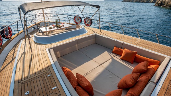 Motor Yacht Jr. Simay