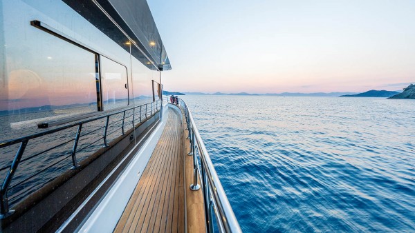 Motor Yacht Jr. Simay