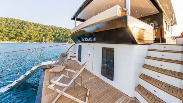 Motor Yacht Jr. Simay