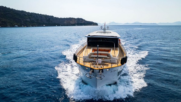 Motor Yacht Jr. Simay