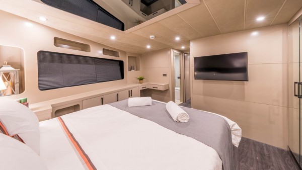 Motor Yacht Jr. Simay