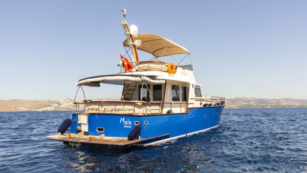 Motor Yacht Maia