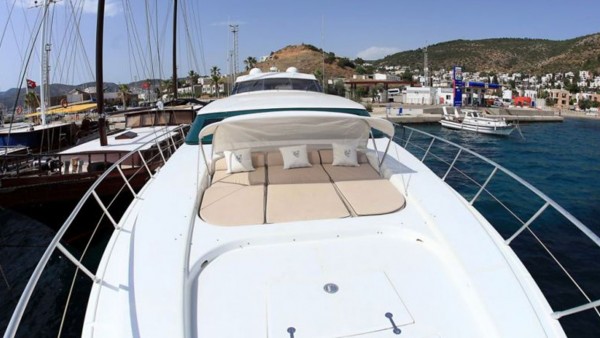 Motor Yacht Mina II