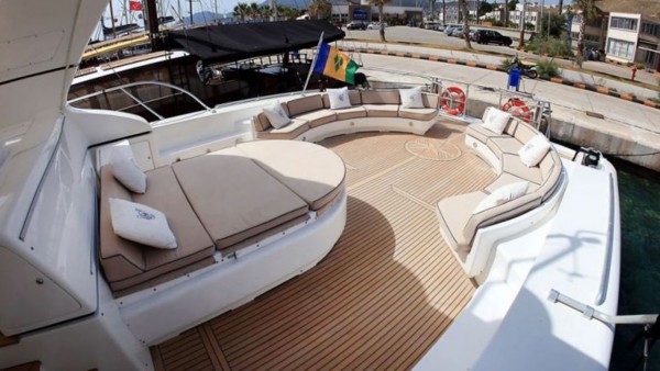 Motor Yacht Mina II