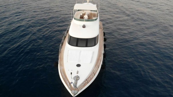 Motor Yacht Sirocco