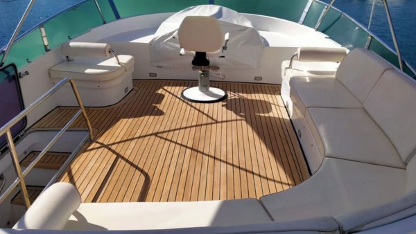 Motor Yacht Sirocco